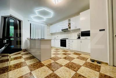Casă cu 5 camere cu Teren 383 Mp în Central - 17
