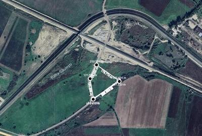 Teren de 15400 mp, în Zăvoi - 5