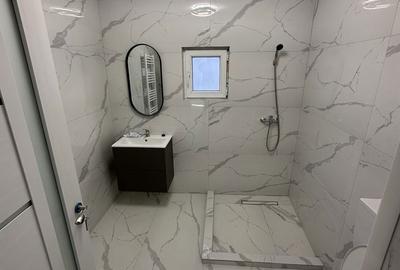 Casă cu 4 camere în Cumpăna