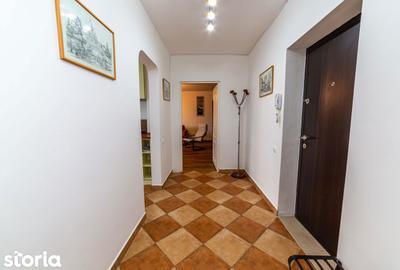 Apartament cu 2 camere decomandat, mobilat în Decebal