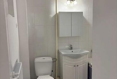 Apartament cu 2 camere decomandat în Cornișa - 7