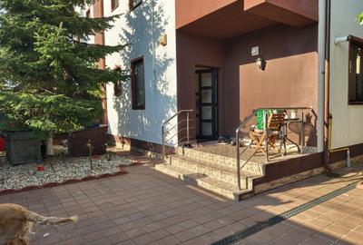 Casă tip duplex – mobilată și utilată – 4 camere, 112 mp utili, 200 mp teren Casă tip duplex – mobilată și utilată – 4 camere, 112 mp utili, 200 mp teren - 6