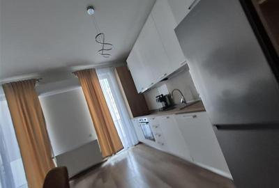 Apartament cu 3 camere semidecomandat, mobilat în Central - 2