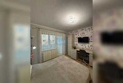 Apartament cu 3 camere decomandat, mobilat în Între Lacuri - 10