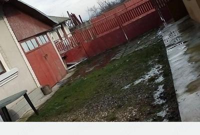 Casă cu 5 camere cu Teren 4000 Mp în Central - 4