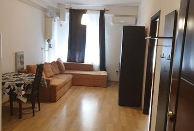 Apartament cu 2 camere nedecomandat în Roșu