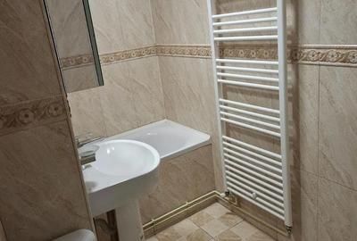 Garsonieră decomandată în Central - 17