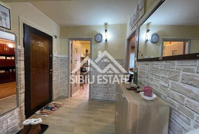 Apartament cu 3 camere semidecomandat, mobilat în Valea Aurie - 3