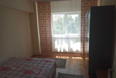 Apartament cu 2 camere decomandat în Sud