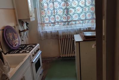 Hunedoara Micro 4, Bulevardul Dacia, linga Supeco. Hunedoara - 6