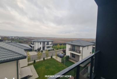Apartament cu 3 camere în Central - 3