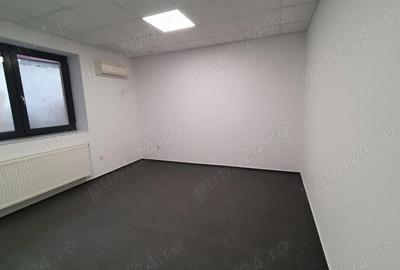 Spațiu comercial, de 60 mp, în Decebal - 8