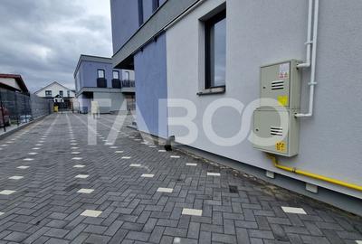 Casa moderna de inchiriat cu 4 camere si curte in Cristian - 11