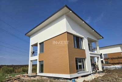 CARTIER PRIVAT, CASA 4 CAMERE, 2 BAI, MIROSLAVA , PLACA DE B - 11