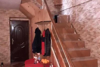 Casă cu 1 camere cu Teren 365 Mp în Patriei