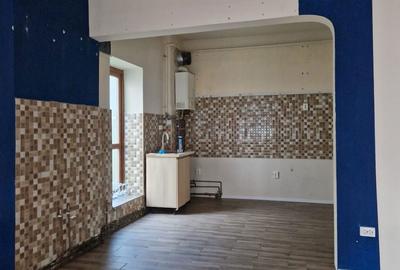 Casă cu 4 camere în Ultracentral - 1