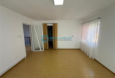 Casă cu 5 camere cu Canalizare în Bucov - 14