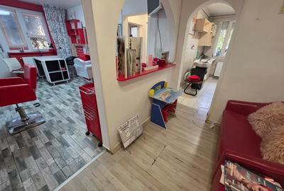 Vand spatiu comercil zona Gara - Vlahuta - 2