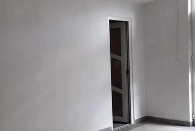 Spa?iu Comercial - zona Gara Bacau - 2