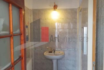 Vila  de inchiriat recent renovata Vila  de inchiriat recent renovata - 9