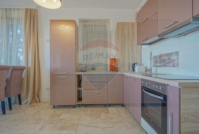 Apartament cu 2 camere semidecomandat, mobilat în Cetatea - 6