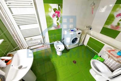 Casă cu 4 camere cu Teren 292 Mp în Central - 2