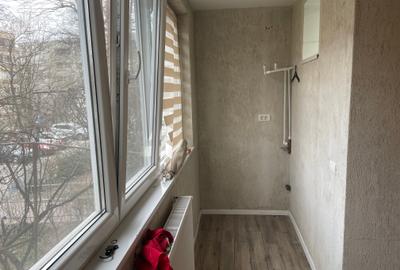 Apartament cu 3 camere decomandat în Titan - 8