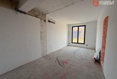 Apartament cu 3 camere decomandat în Central - 19