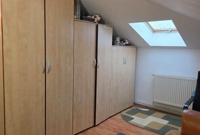 Apartament cu 3 camere semidecomandat în Drumul Taberei - 3