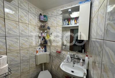 Garsoniera mobilata si utilata la etaj 2 zona Broscarie Sibiu - 5