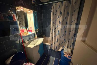 Apartament cu 2 camere semidecomandat, mobilat în Micro 4 - 1