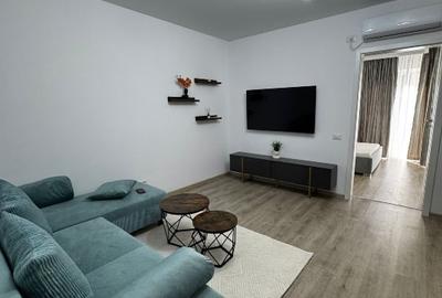 Apartament cu 2 camere semidecomandat în Central