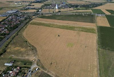 Teren de 4003 mp, în Grădiște - 13