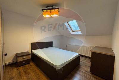 Casă cu 8 camere cu Teren 300 Mp în Central - 7