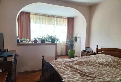 Apartament cu 3 camere decomandat în Țiglina 2 - 1