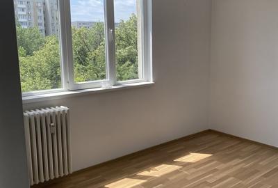 Apartament cu 2 camere decomandat în Drumul Taberei