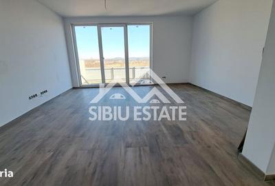 Casă cu 4 camere în Crinț