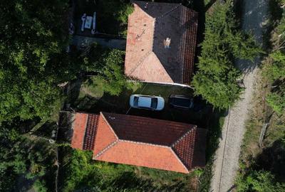 Casă cu 2 camere în Bârseștii de Sus - 2