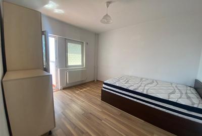Apartament 2 camere Pacurari Club 20 , 61 mp , etaj mic - 8