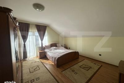 Casă cu 4 camere în Central - 2