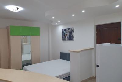 Garsoniera Piata Unirii, bloc stradal cu CENTRALA, mobilata si utilata modern - 6