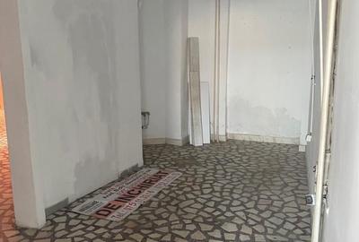 Spațiu comercial, de 132 mp, în Sud - 7