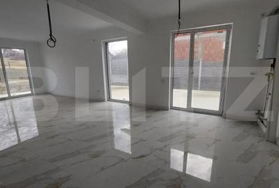 Casa finisata, 4 camere, 100 mp utili, teren 400 mp, zona Oncea