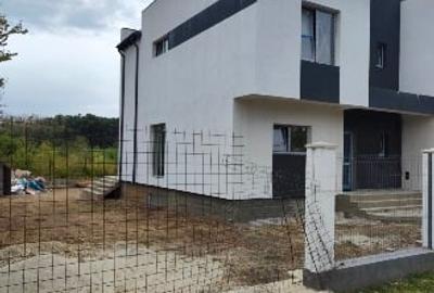 Duplex cu 4 camere cu Teren 410 Mp în Corbeanca - 3