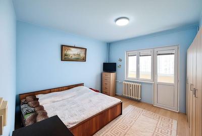 74 mp, 3 camere, 2 băi, 2 balcoane – 8 min până la metrou - comision 0 - 6