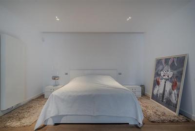 Penthouse cu 3 camere semidecomandat, mobilat în Central - 10