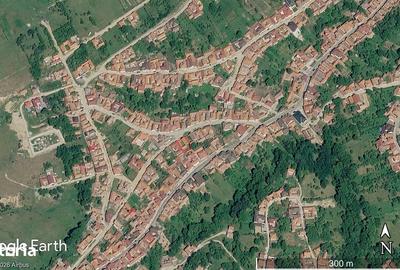 Casă cu 4 camere cu Teren 400 Mp în Poiana Sibiului - 1