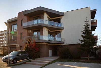 Apartament cu 2 camere decomandat în Palazu Mare - 1