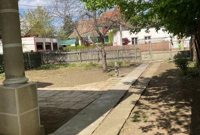 Casă cu 4 camere în Central - 6