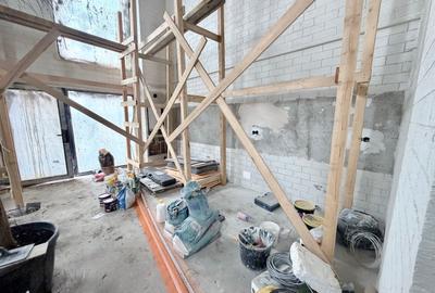 Casă individuală cu 4 camere cu Canalizare în Metalurgiei - 16